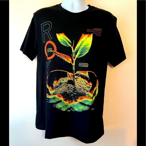Rokit NWOT Our Search for Knowledge Black T-shirt Sz M - Picture 1 of 4
